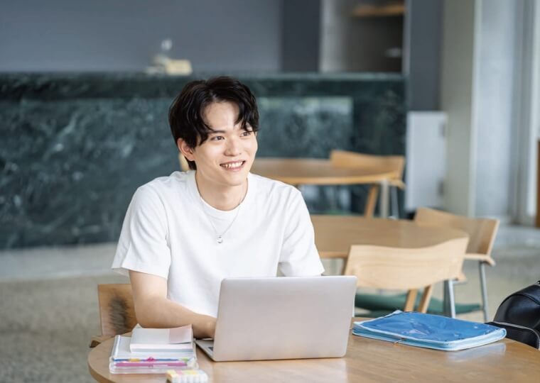 トータルエンタテイメント・大学科