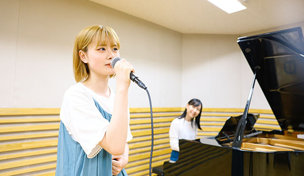 ヴォーカルレッスン イメージ